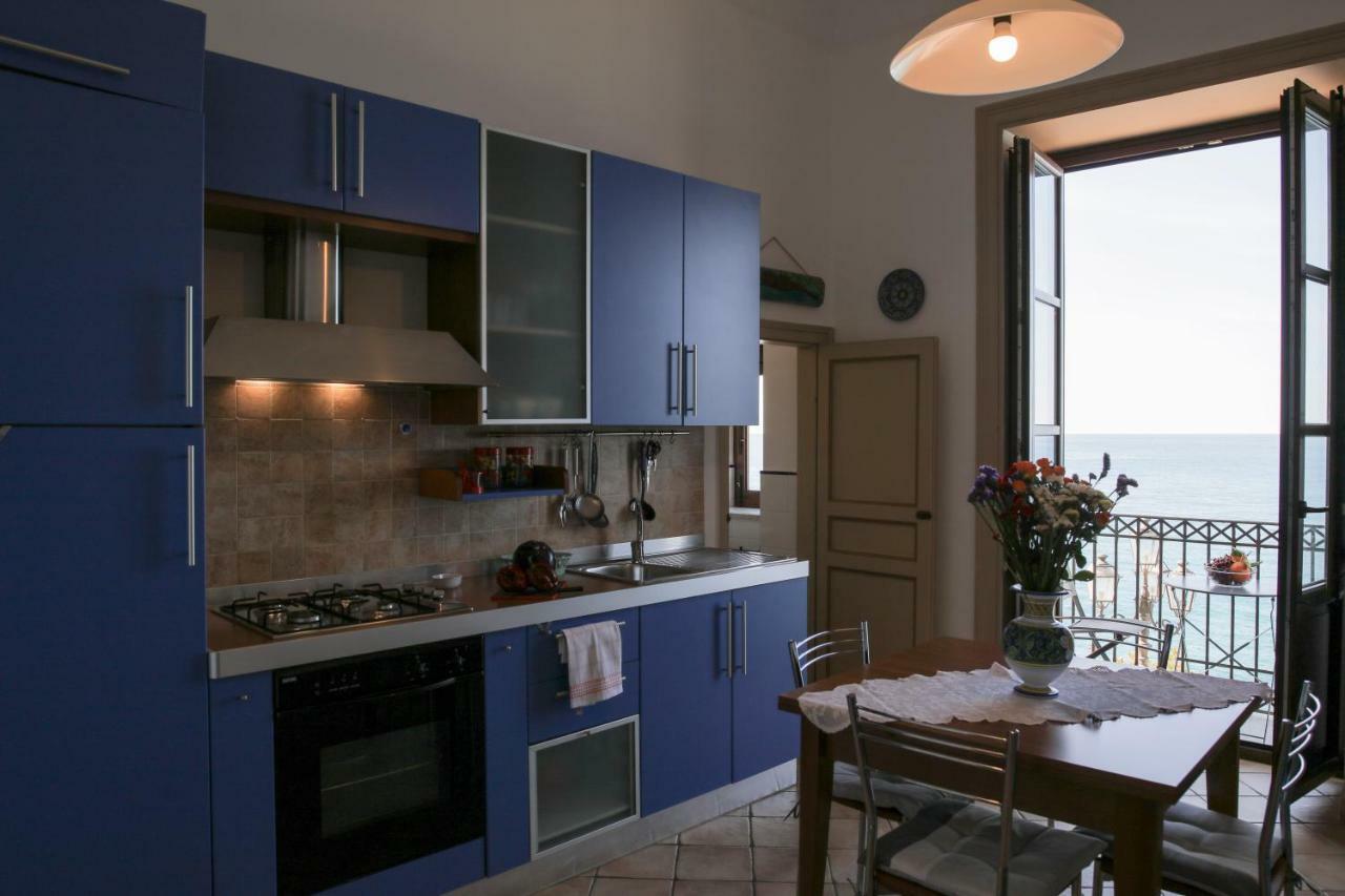 Costabella Apartment Cefalu Ngoại thất bức ảnh